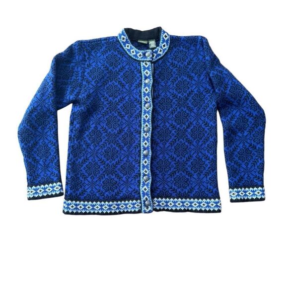 L.L. Bean Nordic Fair Isle Snowflake 100% Merino Wool Cardigan Sweater Small - Picture 1 of 4